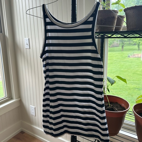 LOFT tank - Picture 3 of 3